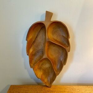VTG Monkey Pod Wood Handcrafted Wooden Leaf-Shaped Bowl Divided Philippines Boho